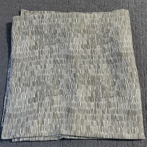 New Tahari fabric shower curtain gray and white